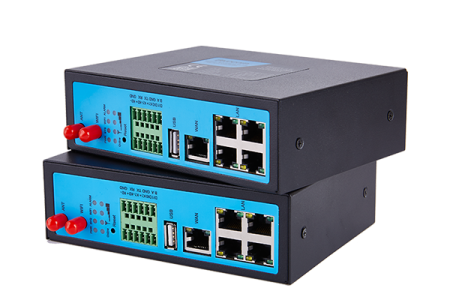 工業(yè)級(jí)物聯(lián)網(wǎng)無線網(wǎng)關(guān)